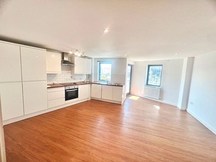 2 Bedroom Flat To Rent In Dalymond Court, Norwich, NR3