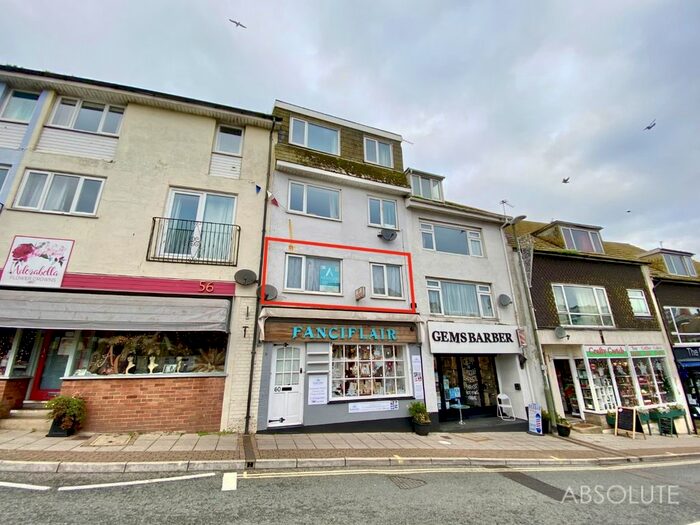 1 Bedroom Flat To Rent In Middle Street, Brixham, Devon TQ5