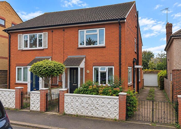2 Bedroom Semi-Detached House To Rent In Strover Street, Gillingham, ME7