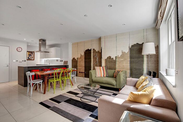 3 Bedroom Terraced House To Rent In Rampart Street, London, E1