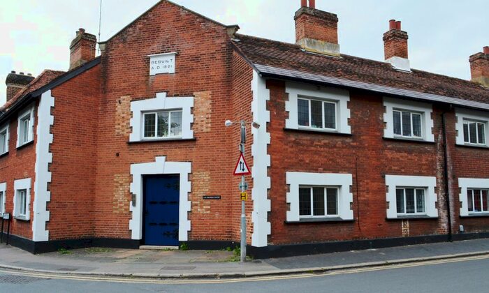 2 Bedroom Flat To Rent In Church Court, Crib Street, Ware, SG12