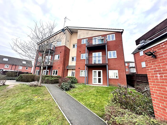 2 Bedroom Flat To Rent In Desborough Crescent, Oxford, OX4