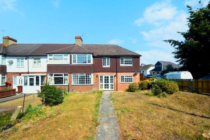 5 Bedroom House To Rent In Wouldham Road, Rochester, ME1