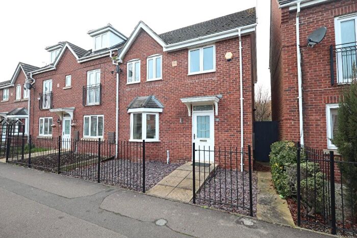 3 Bedroom End Of Terrace House To Rent In Eagle Way, Peterborough, Cambridgeshire, PE7