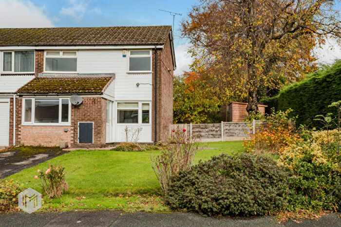 3 Bedroom Semi-Detached House For Sale In The Drive, Ramsbottom, Bury, Lancashire, BL0