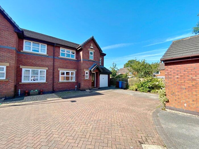 4 Bedroom Semi Detached House To Rent In Leys Close, Elswick, Preston, PR4