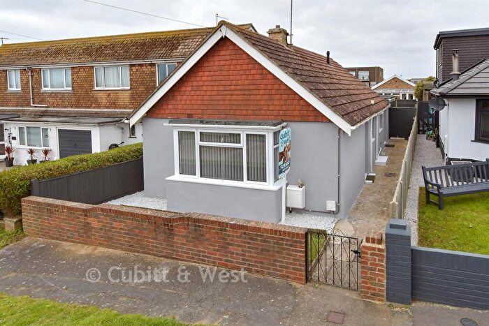 3 Bedroom Detached Bungalow For Sale In Cavell Avenue, Peacehaven, East Sussex, BN10