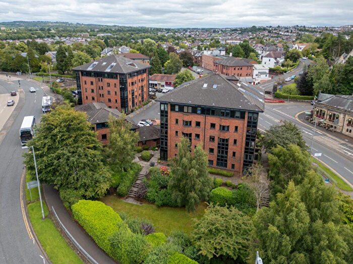 3 Bedroom Retirement Property For Sale In Mclaren Court, Giffnock, G46
