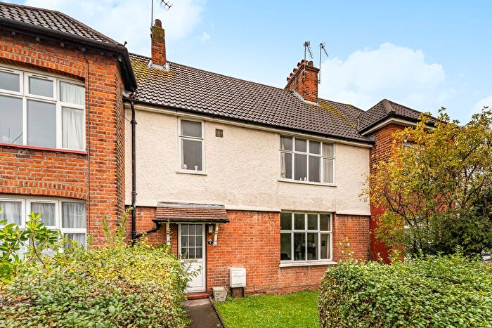 3 Bedroom Terraced House For Sale In Rose Gardens, London, W5