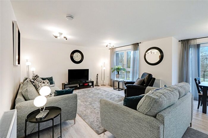 2 Bedroom Flat For Sale In Carrochan Gardens, Balloch, Alexandria, West Dunbartonshire, G83