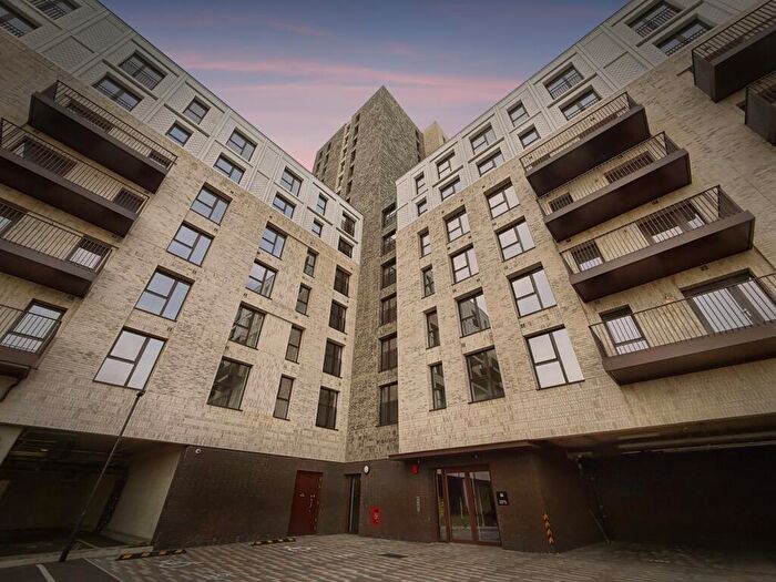 2 Bedroom Apartment To Rent In Burnt Mill, Harlow, CM20