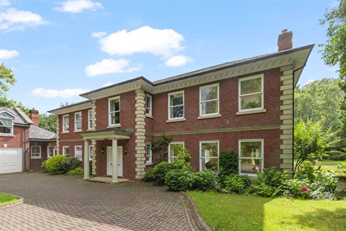 3 Bedroom Detached House To Rent In Hartopp Road, Sutton Coldfield, B74
