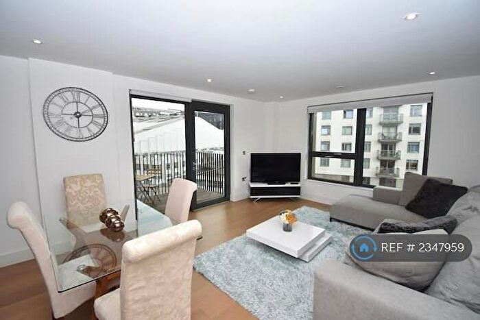 2 Bedroom Flat To Rent In Engineers Way, Wembley, HA9
