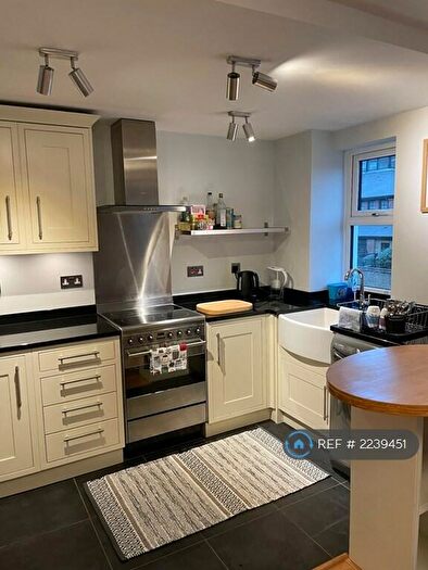 1 Bedroom Flat To Rent In Plough Way, London, SE16