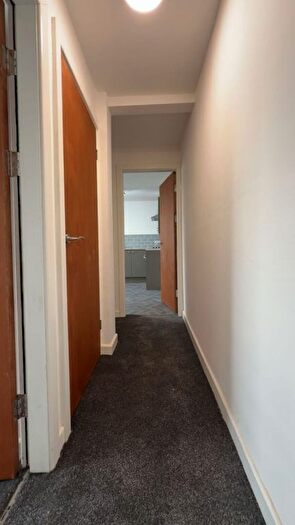1 Bedroom Flat To Rent In - Colne Road, Burnley, BB10