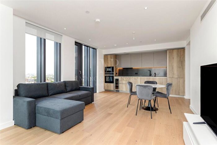 1 Bedroom Apartment To Rent In Makers Building, Jasper Walk, London, N1