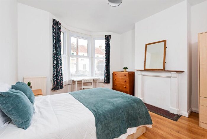 5 Bedroom Terraced House To Rent In Lorne Road, Bath, BA2