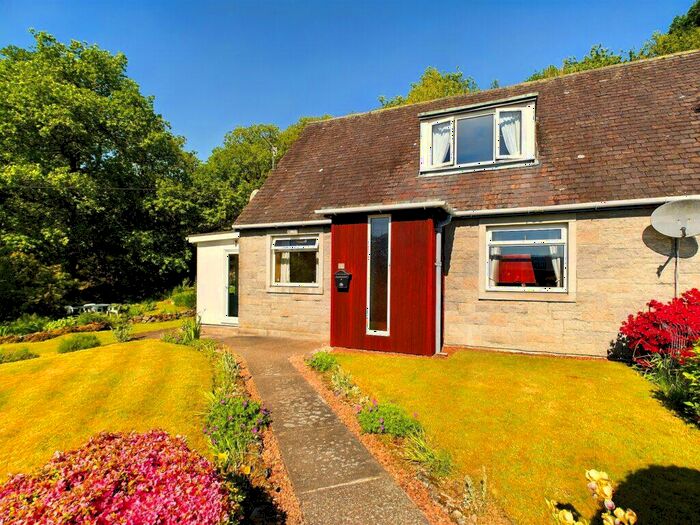 3 Bedroom Semi-Detached House For Sale In St Conans Road, Lochawe, Argyll, PA33