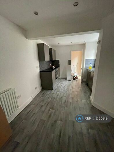 2 Bedroom Flat To Rent In Marion Street, Sunderland, SR2