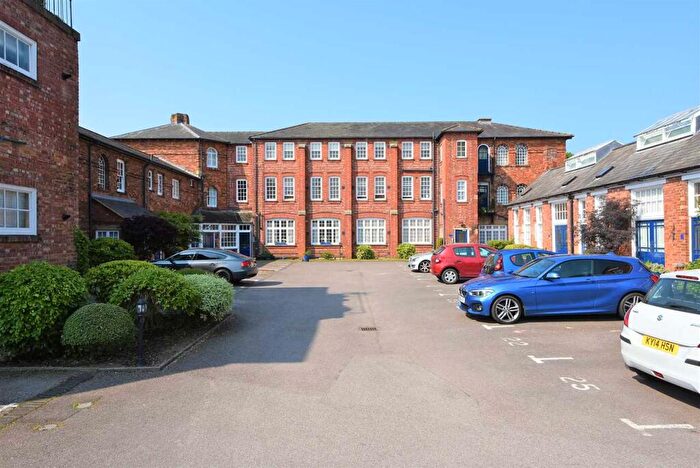 2 Bedroom Apartment To Rent In Court Mews, Irthlingborough Road, Wellingborough, NN8
