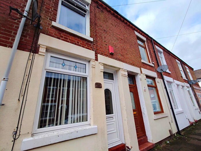 3 Bedroom Terraced House For Sale In Greengates Street, Tunstall, Stoke-on-Trent, ST6