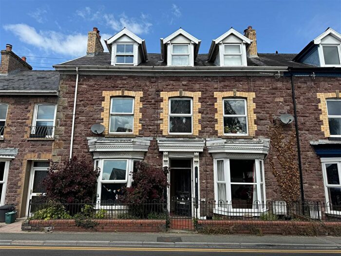 2 Bedroom Terraced House For Sale In New Road, Llandovery, SA20