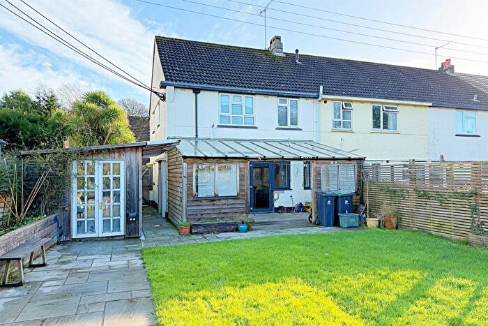 3 Bedroom End Of Terrace House For Sale In Bridport, DT6