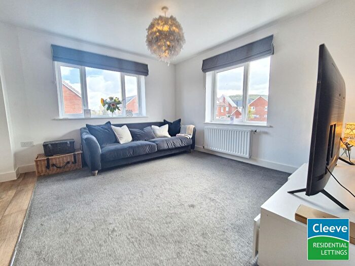 1 Bedroom Flat To Rent In Harrow Drive, Bishops Cleeve, Cheltenham, GL52