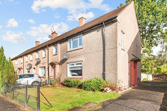3 Bedroom End Of Terrace House For Sale In Northwood Road, Tullibody, FK10