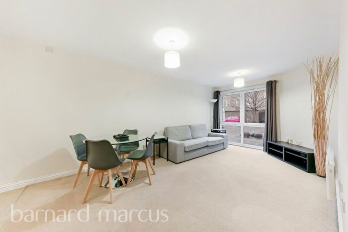 1 Bedroom Property For Sale In Effra Parade, London, SW2