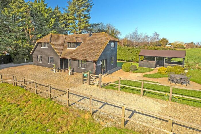 5 Bedroom Country House For Sale In Eastling Road, Eastling, Faversham, ME13