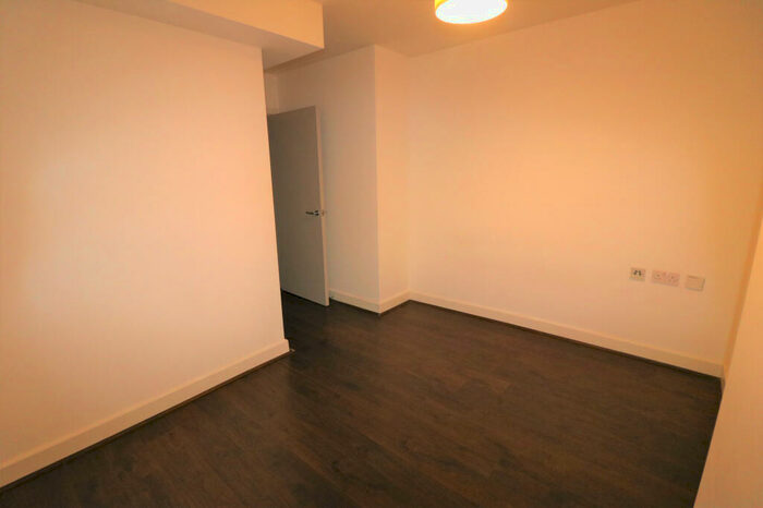 2 Bedroom Apartment To Rent In Market Place, Romford, Essex, RM1