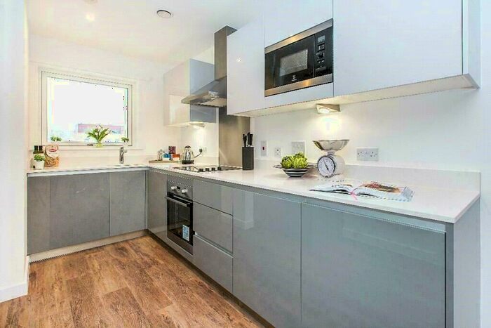 2 Bedroom Apartment To Rent In Empire Heights, New Cross Road, London, SE14