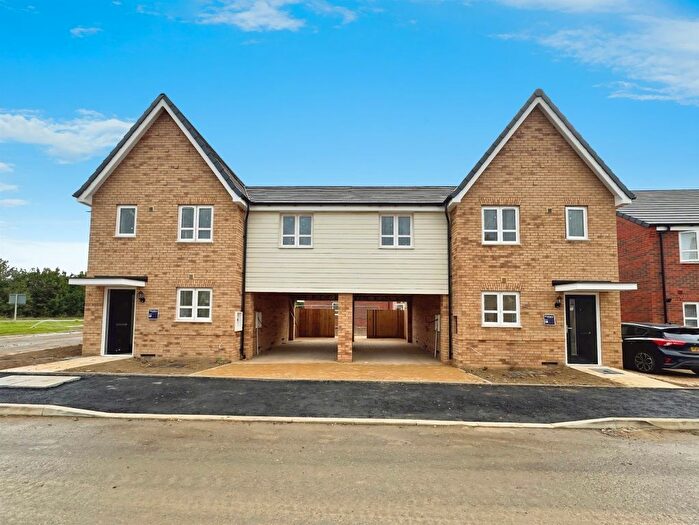 2 Bedroom Semi Detached House For Sale In Trinity Fields, Clacton-On-Sea, CO15