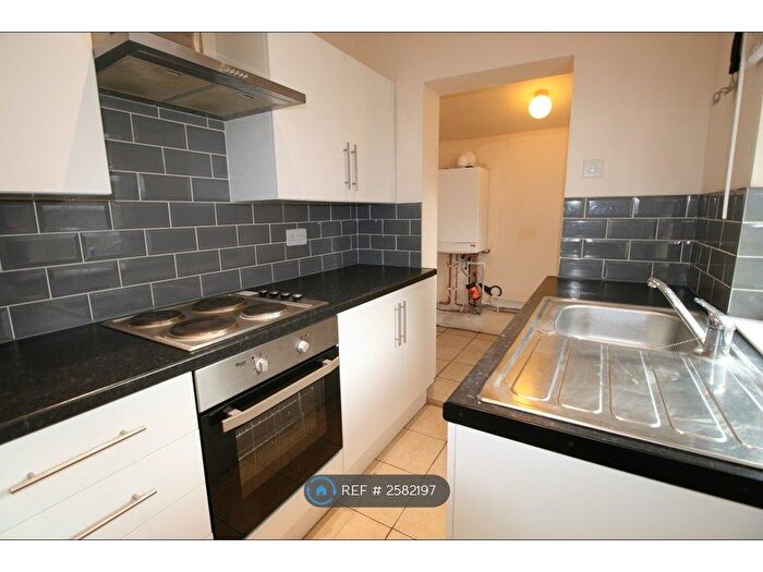 2 Bedroom End Of Terrace House To Rent In Hordle Street, Harwich, CO12