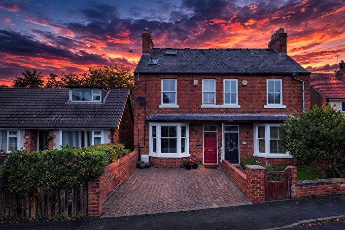 3 Bedroom Semi Detached House For Sale In Southfields Road, Strensall, York, North Yorkshire, YO32