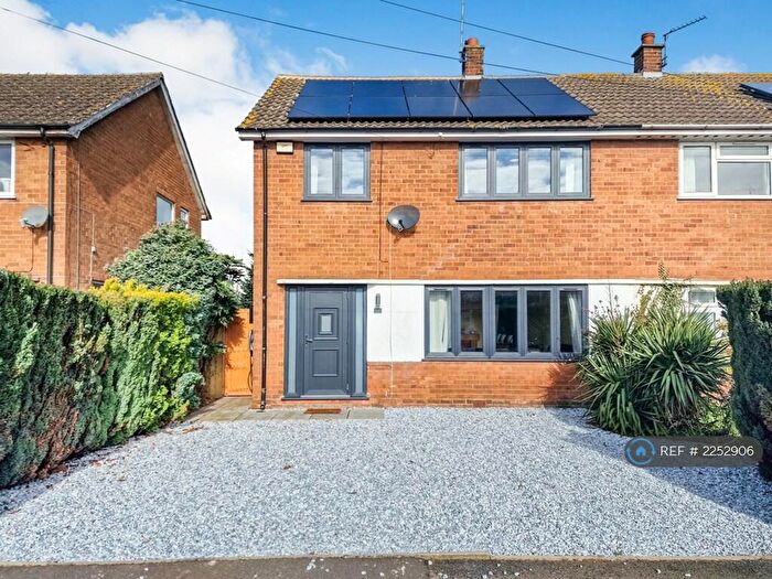 3 Bedroom Semi-Detached House To Rent In Forge Close, South Muskham, Newark, NG23