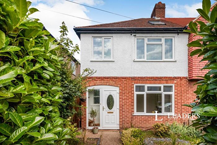 4 Bedroom Detached House To Rent In Sandlands Road, Walton On The Hill, KT20