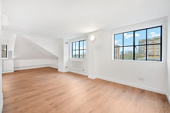 1 Bedroom Flat To Rent In Henshall Street, London, N1
