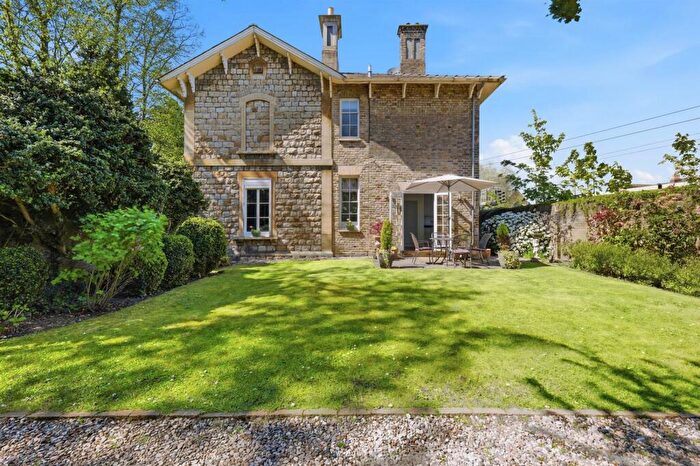 4 Bedroom Detached House For Sale In Amwell End - Ware - Beautiful Period Home, SG12