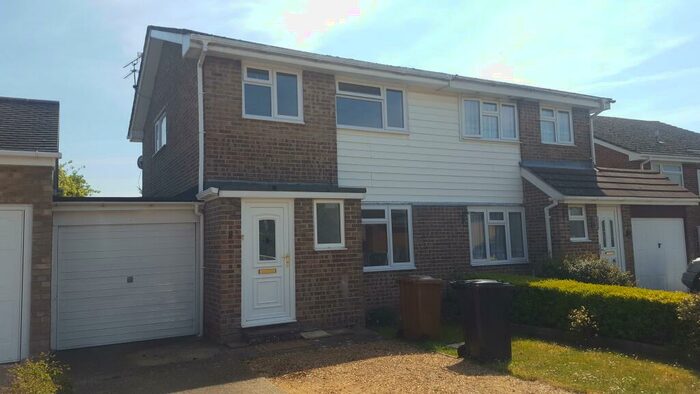 3 Bedroom House To Rent In Barton Close, Charlton, Andover, SP10