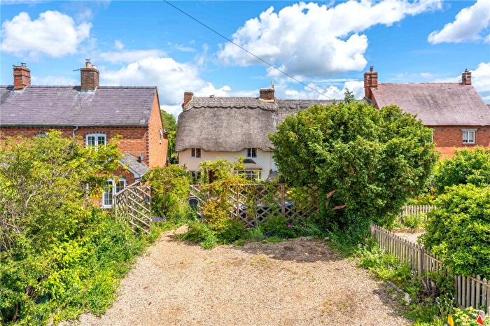 3 Bedroom House For Sale In Banbury Road, Ettington, Stratford-upon-Avon, Warwickshire, CV37