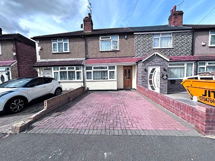 2 Bedroom Terraced House For Sale In Warwick Crescent, Hayes, UB4