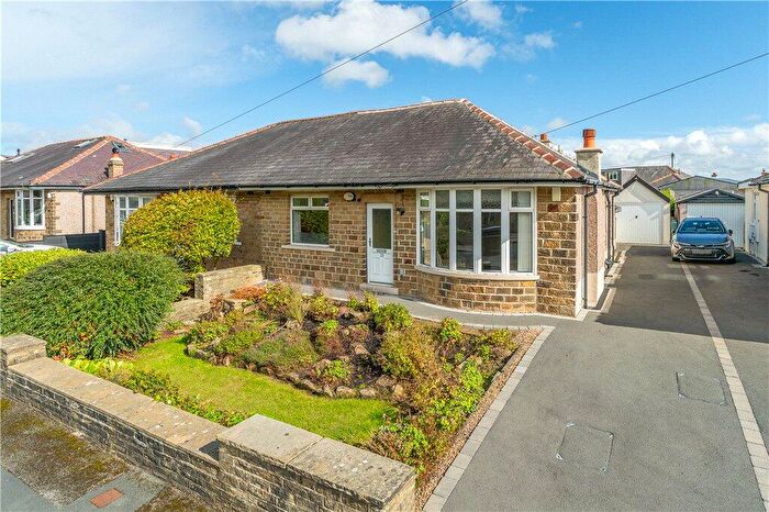 2 Bedroom Bungalow For Sale In Glenholm Road, Baildon, Shipley, West Yorkshire, BD17