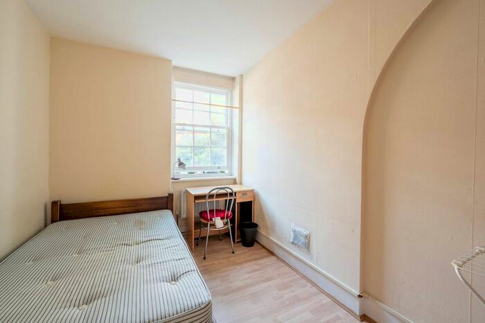 2 Bedroom Flat To Rent In Flaxman Terrace, Bloomsbury, London, WC1H
