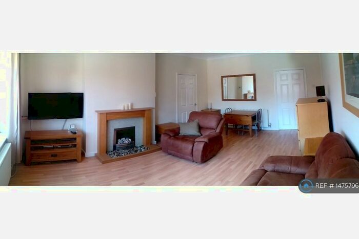 1 Bedroom Flat To Rent In Loughborough Road, Nottingham, NG2