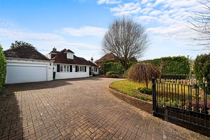 4 Bedroom Detached Bungalow For Sale In Banstead Road, Banstead, SM7