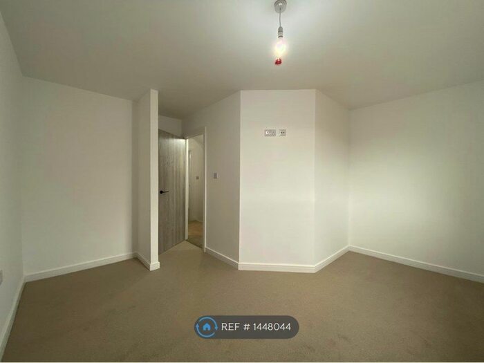 3 Bedroom End Terrace House To Rent In White Hart Mews, Caldicot, NP26