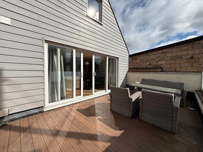 2 Bedroom Maisonette To Rent In Wyndham Street, NR26