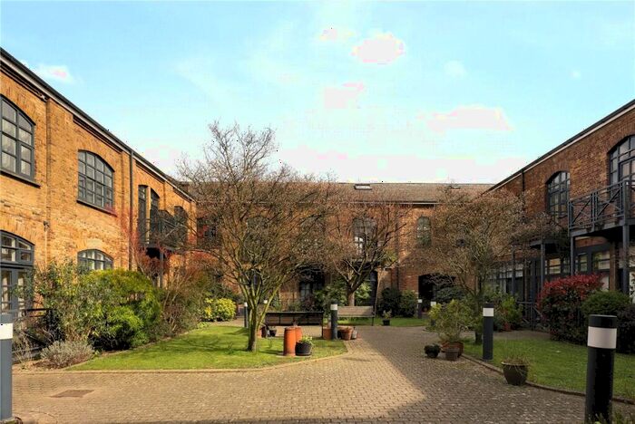 1 Bedroom House To Rent In Independent Place, Dalston, London, E8